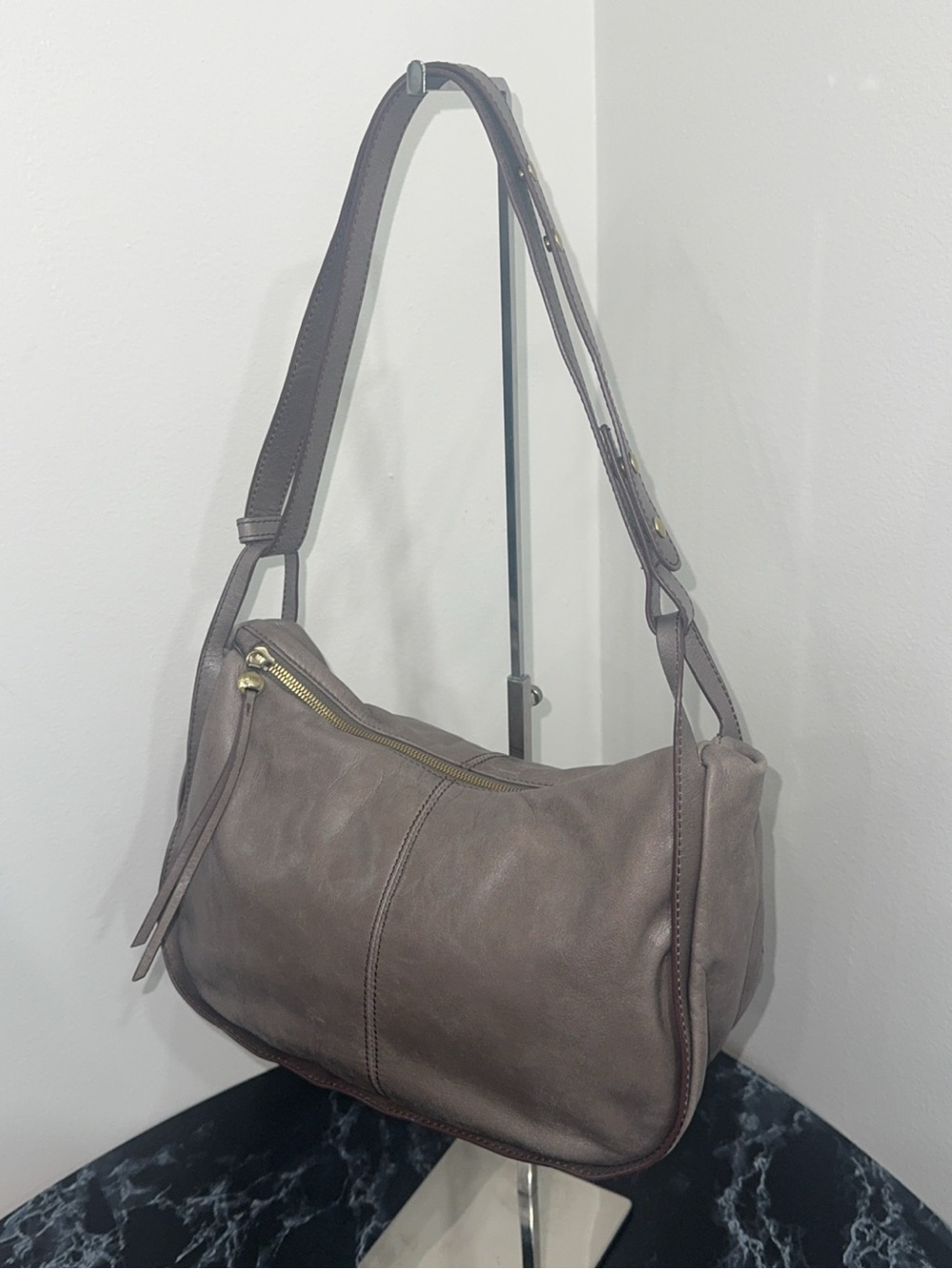 HOBO Handbag Leather Shoulder Bag Gray Medium Size AUTHENTIC - Picture 2 of 14